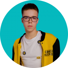 Александр М. - КИБЕРшкола программирования для детей, компьютерные курсы для школьников, начинающих и подростков - KIBERone г. Калининград